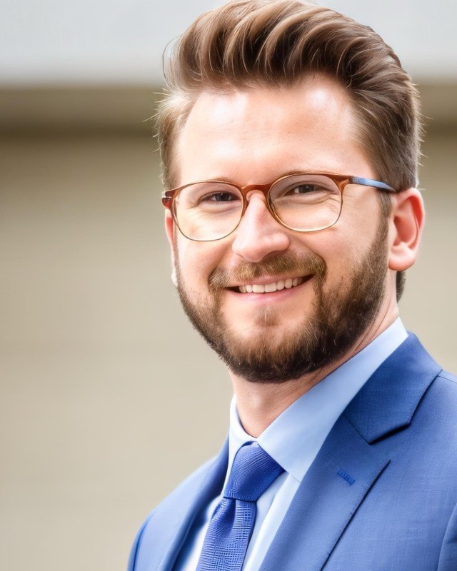 Günter Stöcker, Iskander Business Partner