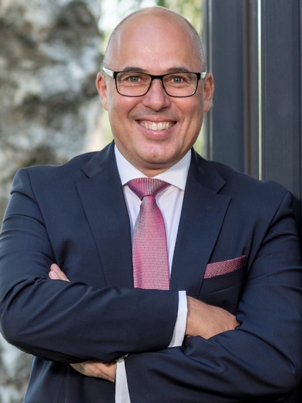 Peter Helmerichs, Leiter der Landesdirektion West, VPV Lebensversicherung 